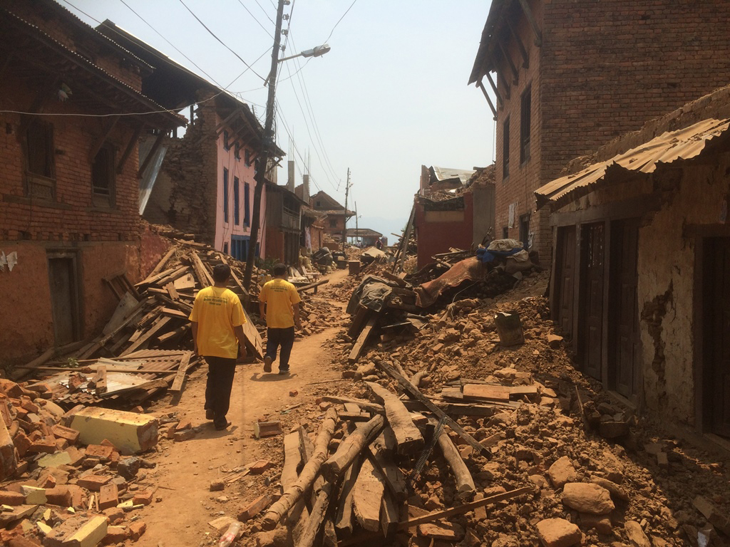 Nepal earthquake rubble.jpg