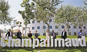 Champalimaud-Award-Staff-with-Sign300w.jpg